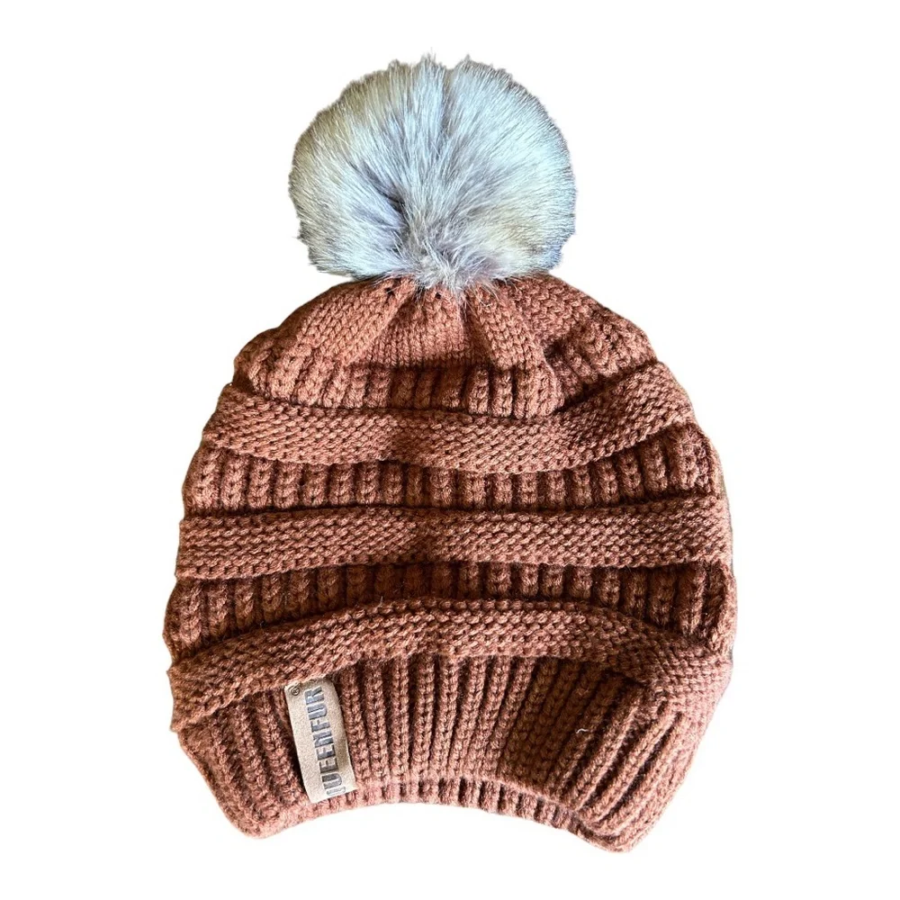 QUEENFUR BEANIES- 1)Solid Black &‎ 1) Solid Brown- both with removable pom poms